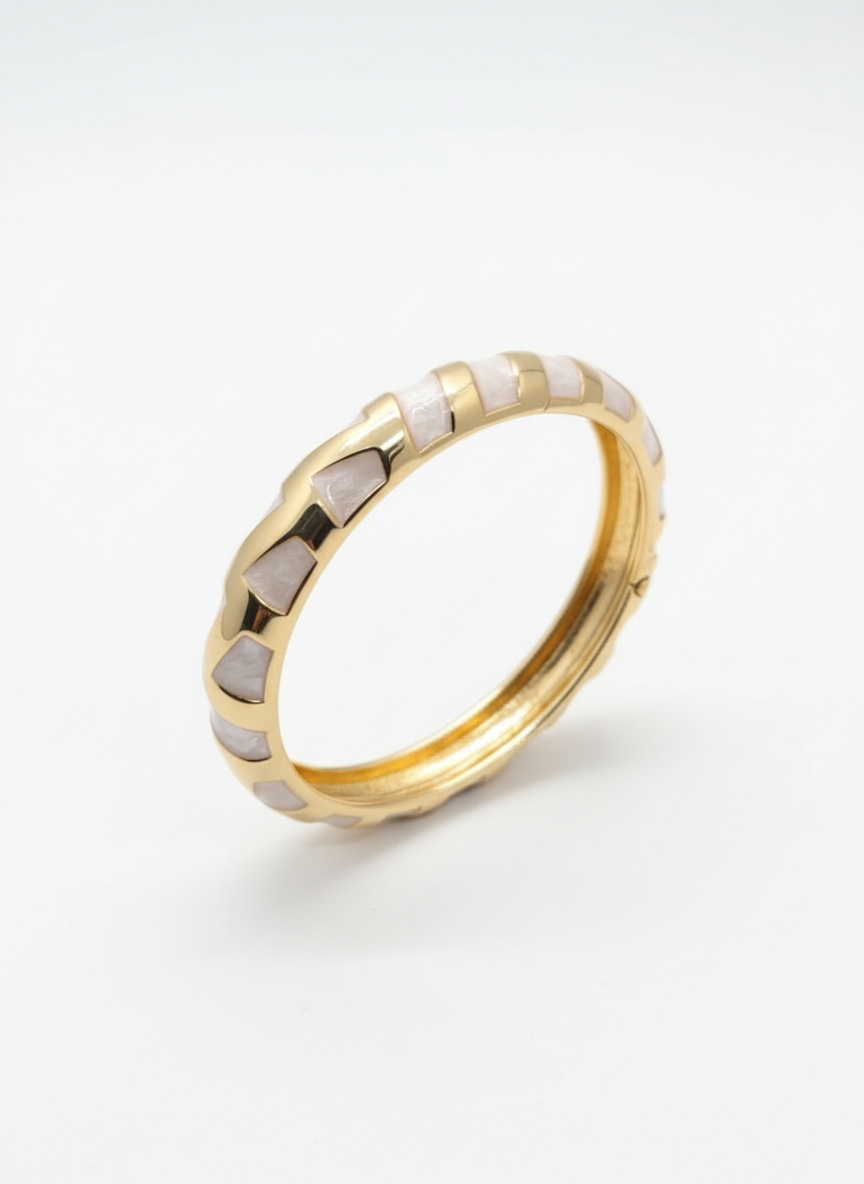 Gold Inlay Hinged Bangle Free Size