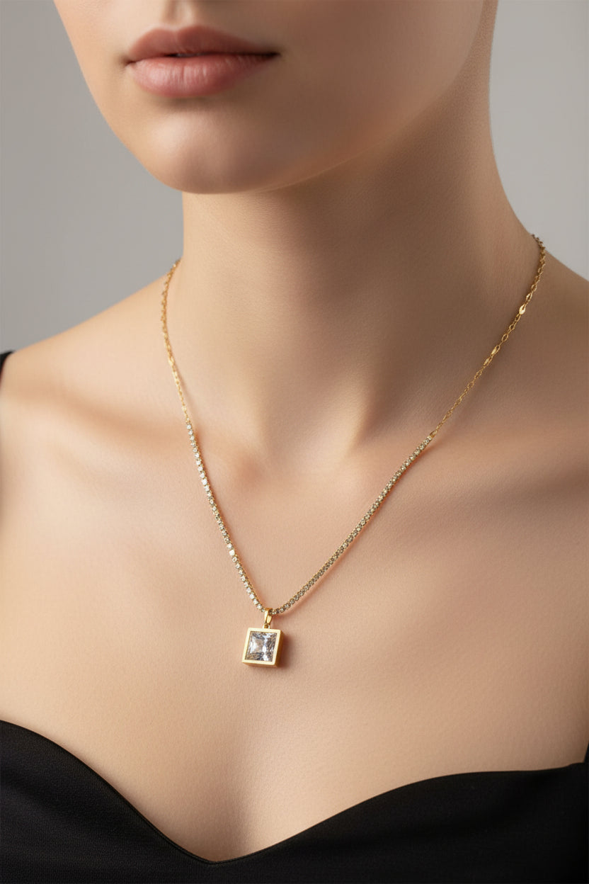Crystal Solitaire Square