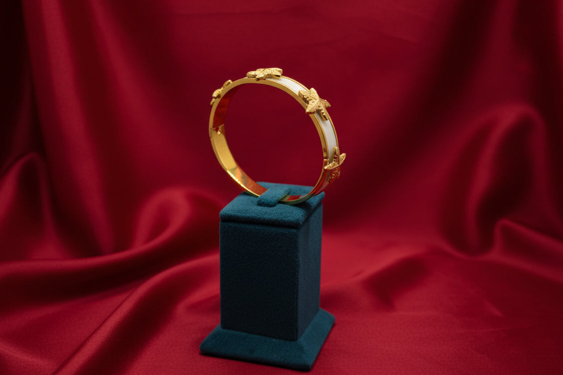 The Sea Star Bangle