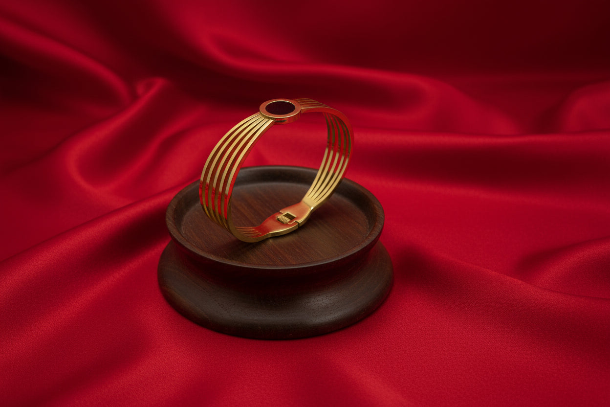 The Multi-Wire Onyx Center Kada