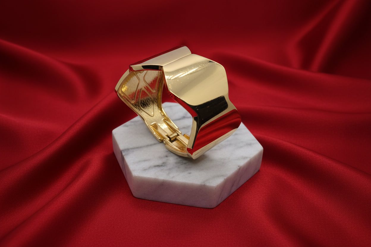 The Sculpted Geometric