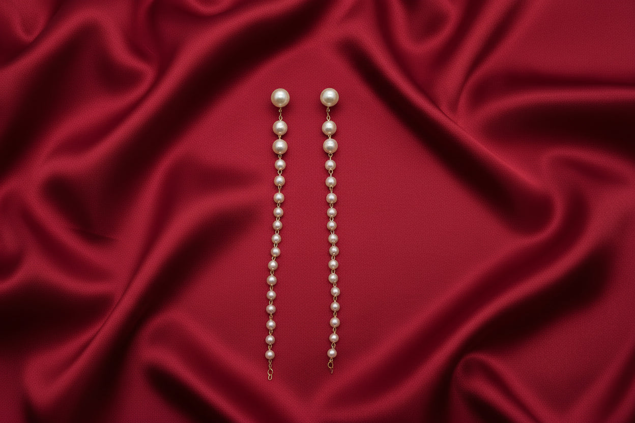Linear Pearl Strand Drops