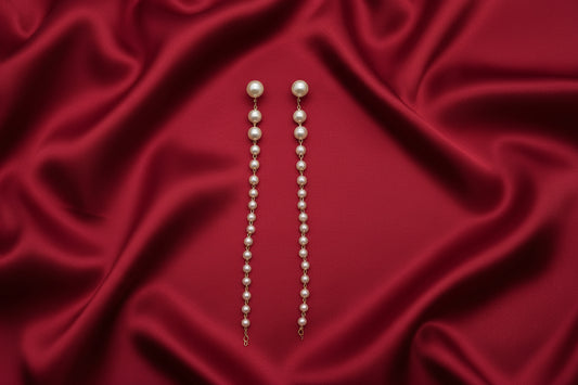 Linear Pearl Strand Drops