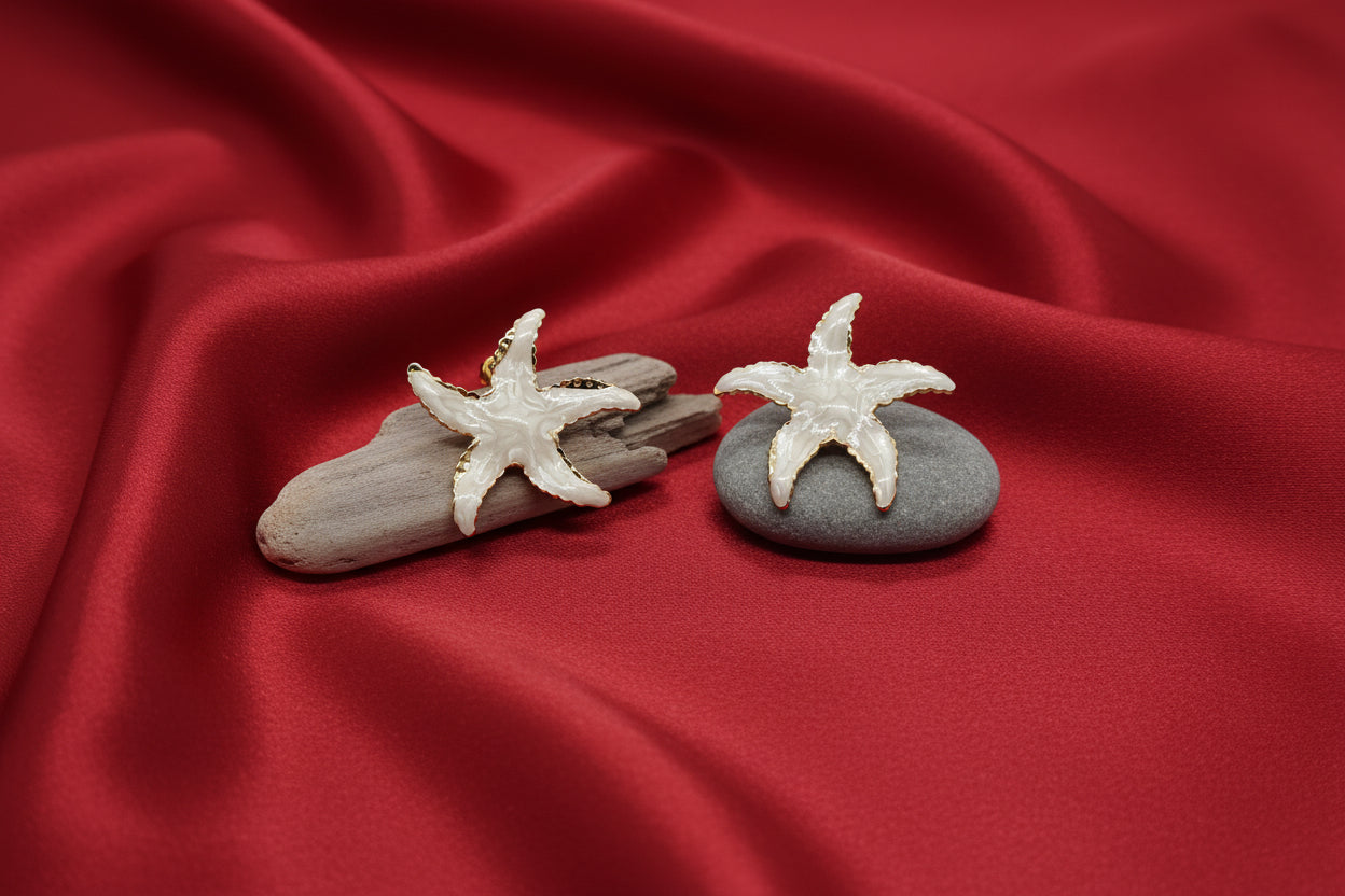 Marbled Starfish Studs White