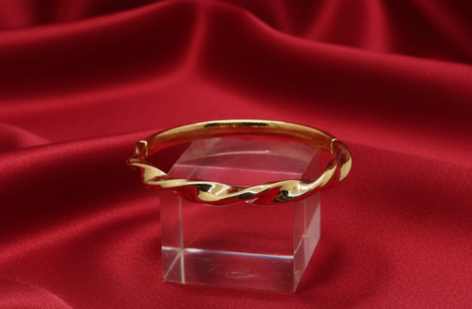 Twisted Rope Motif (Free Size)