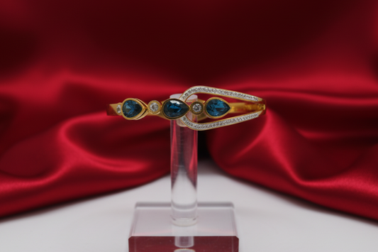 The Royal Blue Gilded Bangle (Free Size)