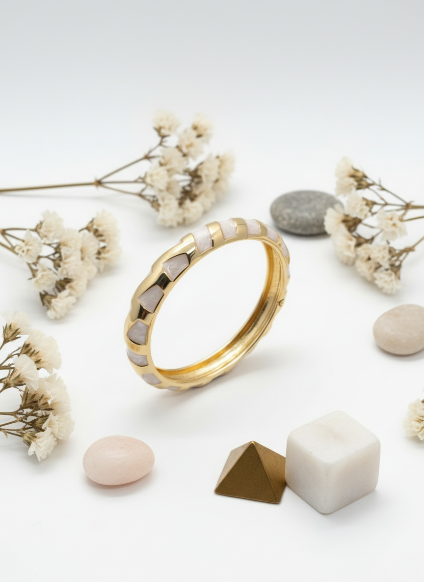 Gold Inlay Hinged Bangle Free Size