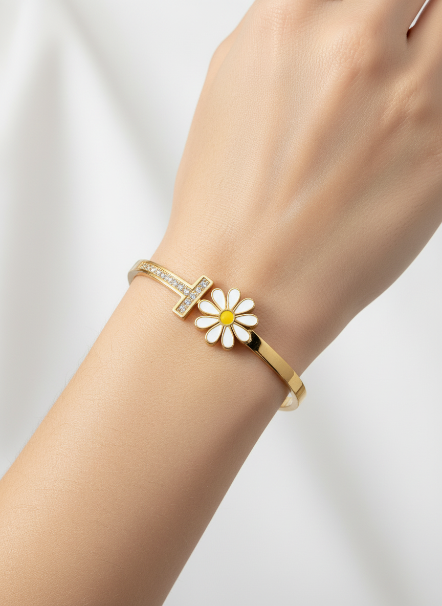 Daisy-T Bar Bangle Bracelet (Free Size)