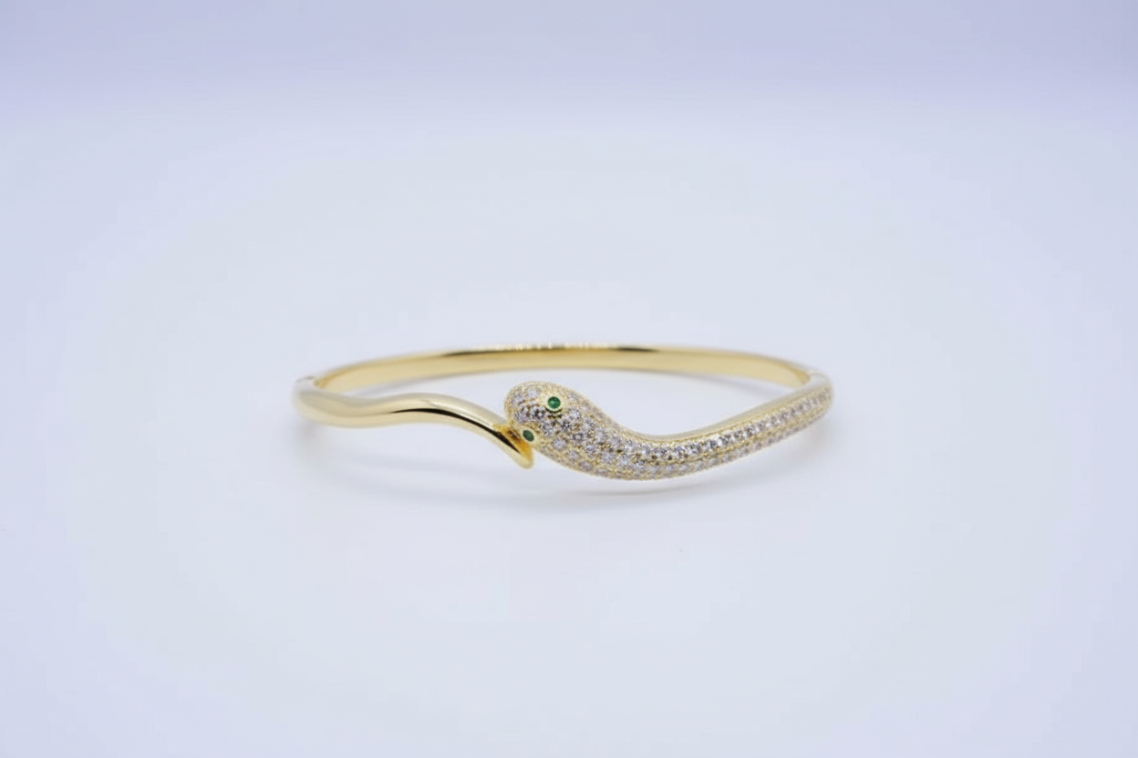 Golden Snake Diamond Bangle Bracelet (FREE SIZE)