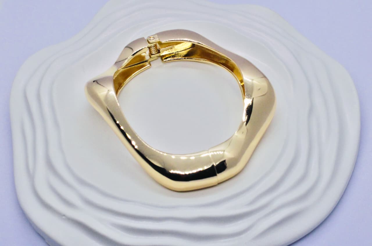 Abstract Cuff Bangle Bracelet (FREE SIZE)