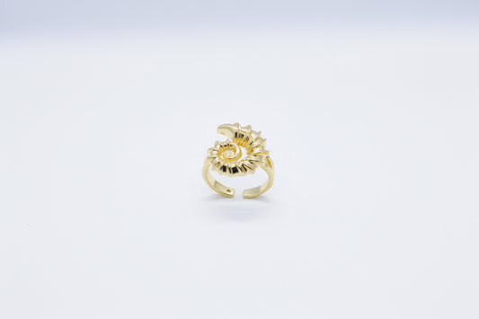 The Golden Snail Ring (Adjustable Size)