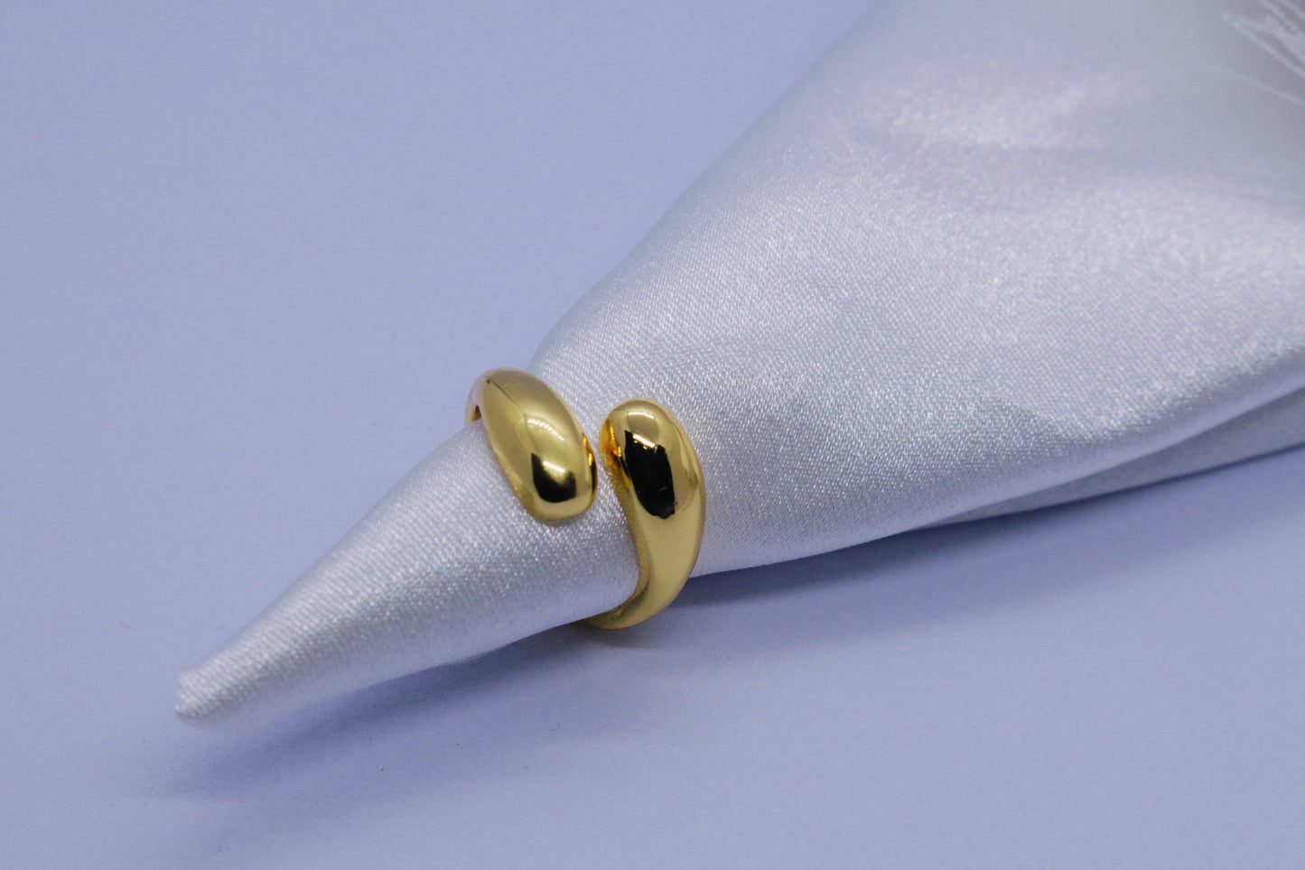 Loop Twisted Golden Ring (Adjustable Size)