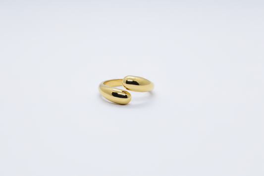 Loop Twisted Golden Ring (Adjustable Size)