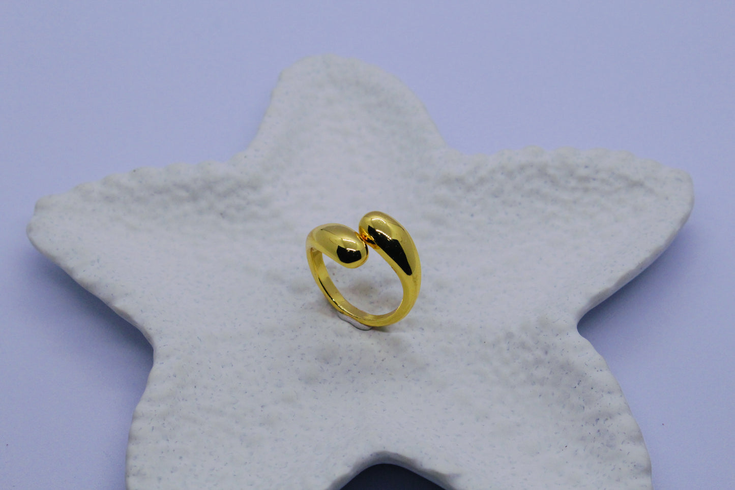 Loop Twisted Golden Ring (Adjustable Size)