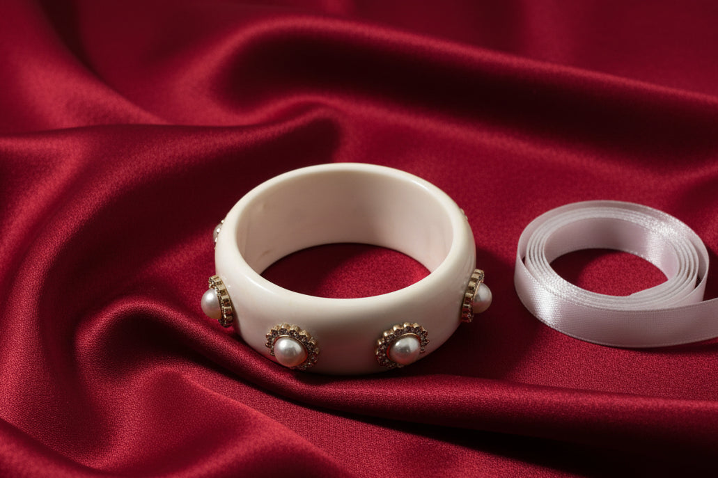 Cream Pearl Studded Cuff Free Size