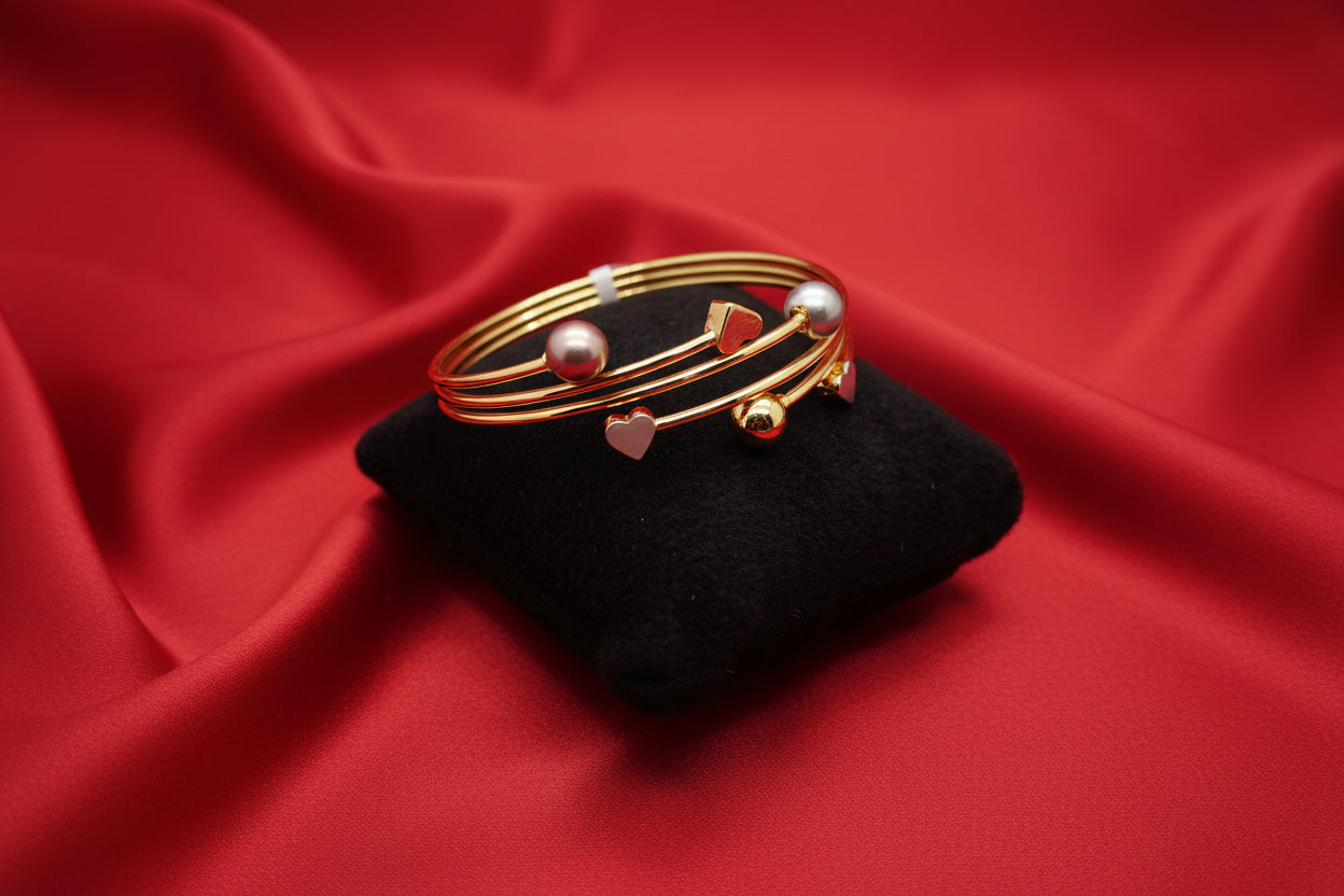 The Multi-Charm Love Kada