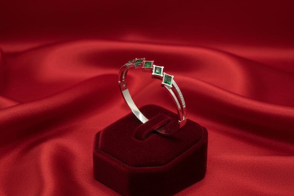 Emerald Geometric Kada