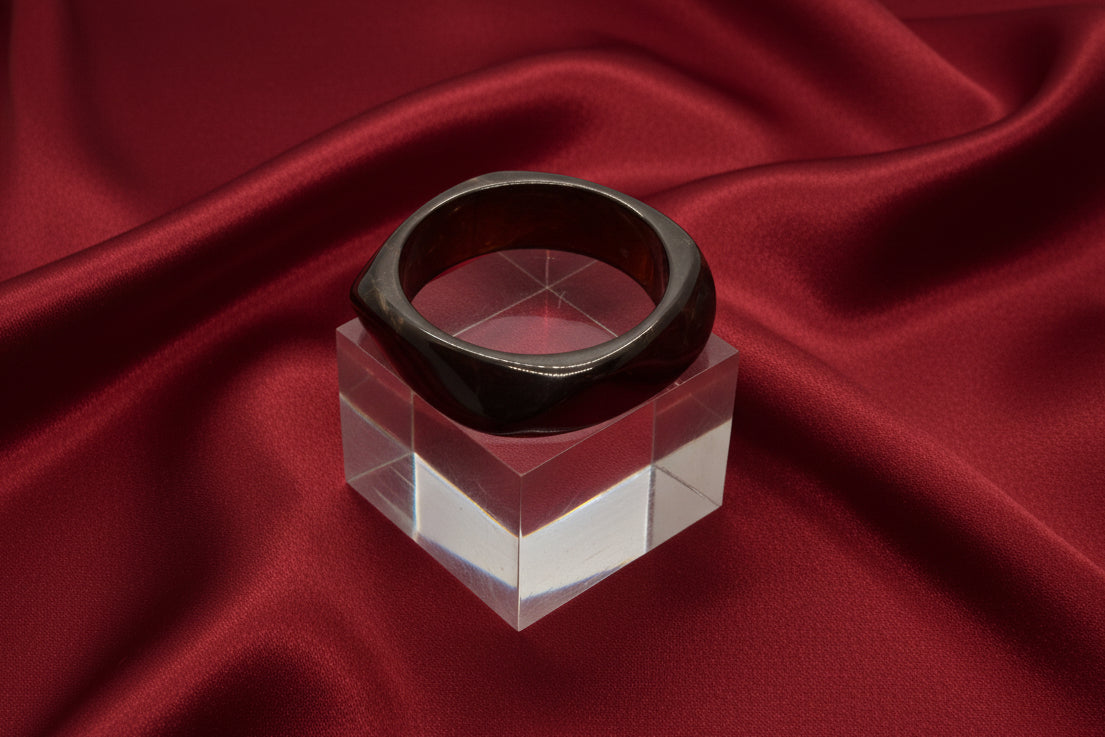 Tortoiseshell Square Bangle Free Size